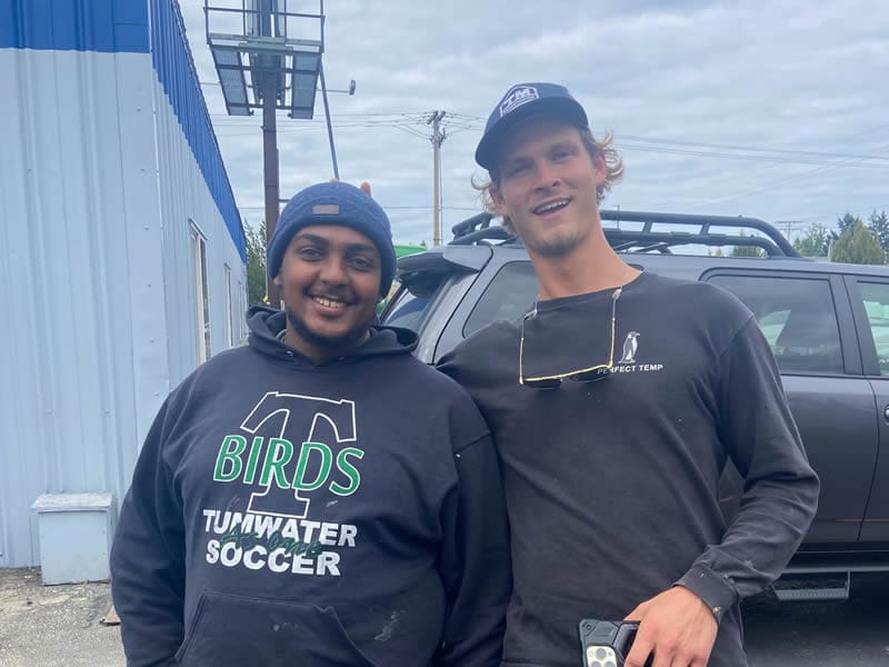 perfect-Temp-technicians-2 Expert HVAC technicians from Perfect Temp providing friendly, professional heating and air conditioning services to the local community.